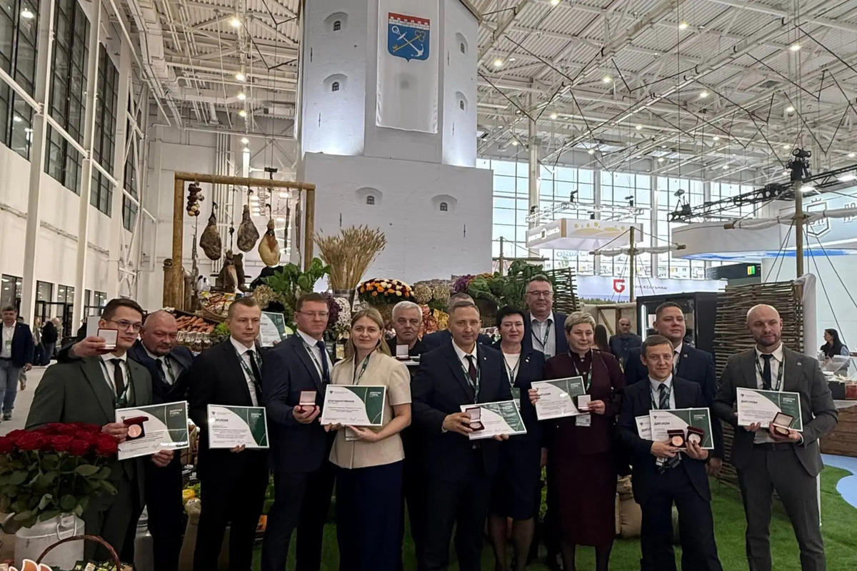 Госветслужба Ленобласти получила 9 медалей от Минсельхоза РФ на выставке «Золотая осень»
