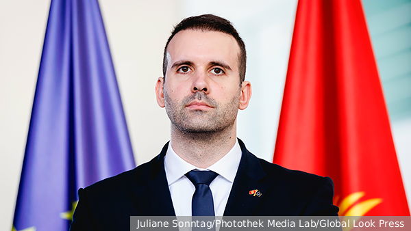 Премьер Черногории объяснил задержание основателя «Рыбаря» защитой интересов