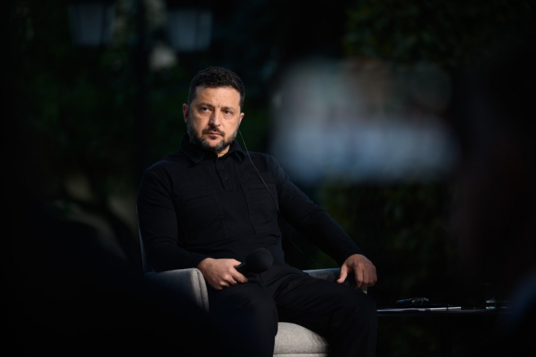 Политтехнолог оценил последствия нового конфликта Зеленского и Кличко