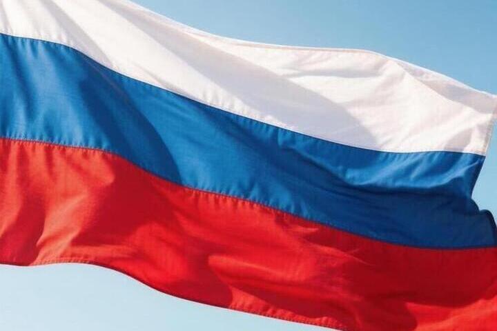 Правительство предложило повысить предельный возраст службы женщин