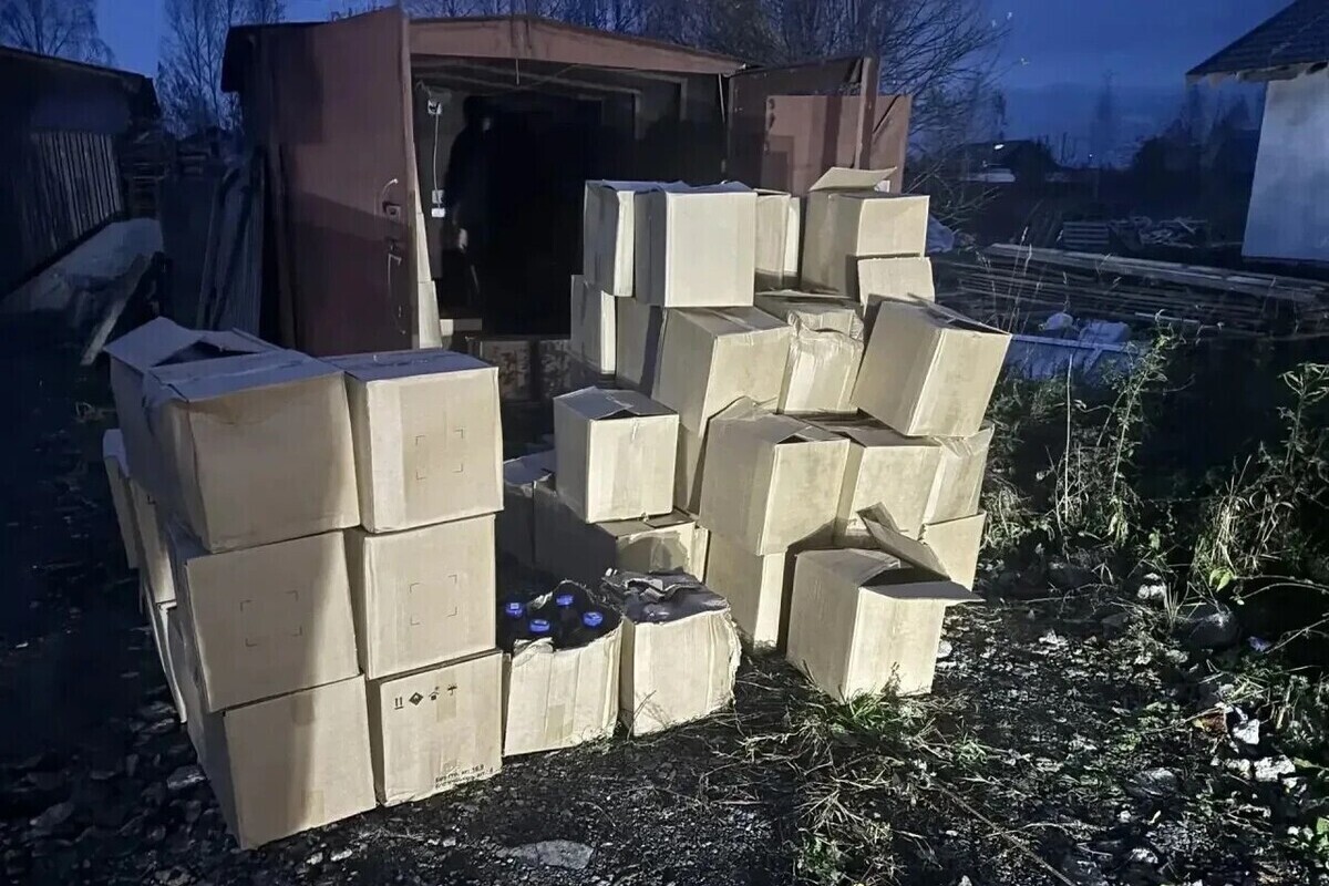 В Асино нашли подпольный цех по производству алкоголя