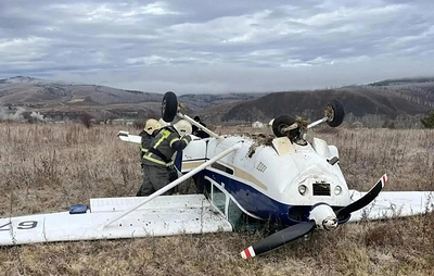 В Забайкалье при аварийной посадке легкомоторного самолета пострадали два человека