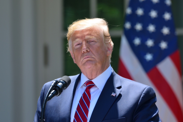 Трамп появился на публике в необычном для себя костюме