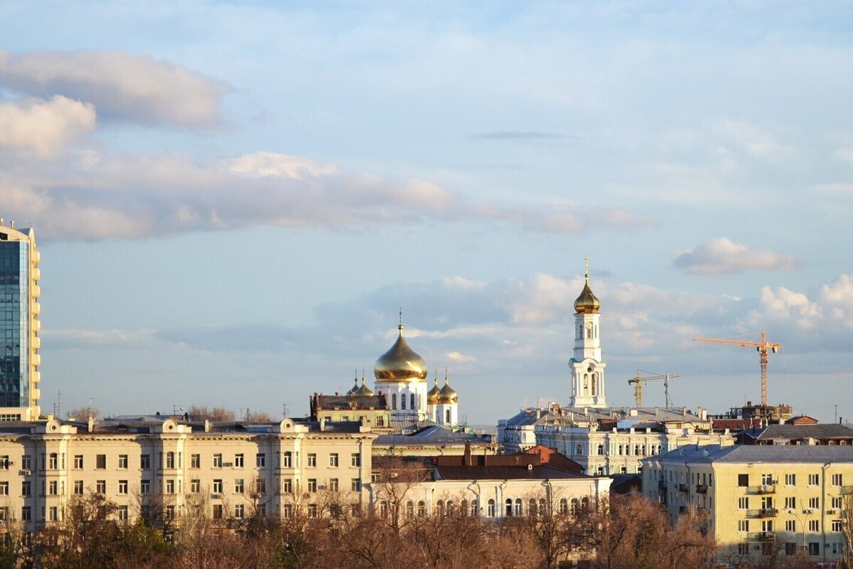 Режим ЧС ввели в Ростове-на-Дону после ночной атаки