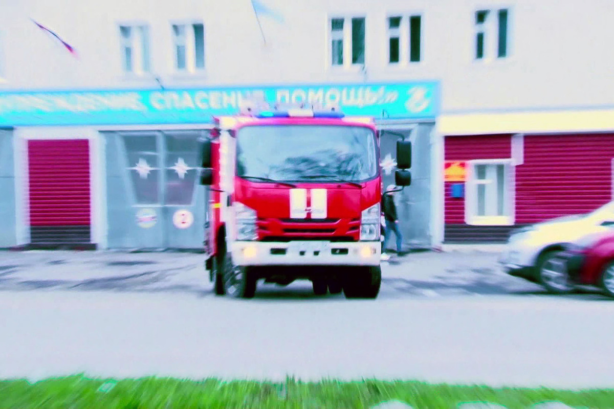 Свято-Духовский храм полностью сгорел после атаки ВСУ в Голой Пристани