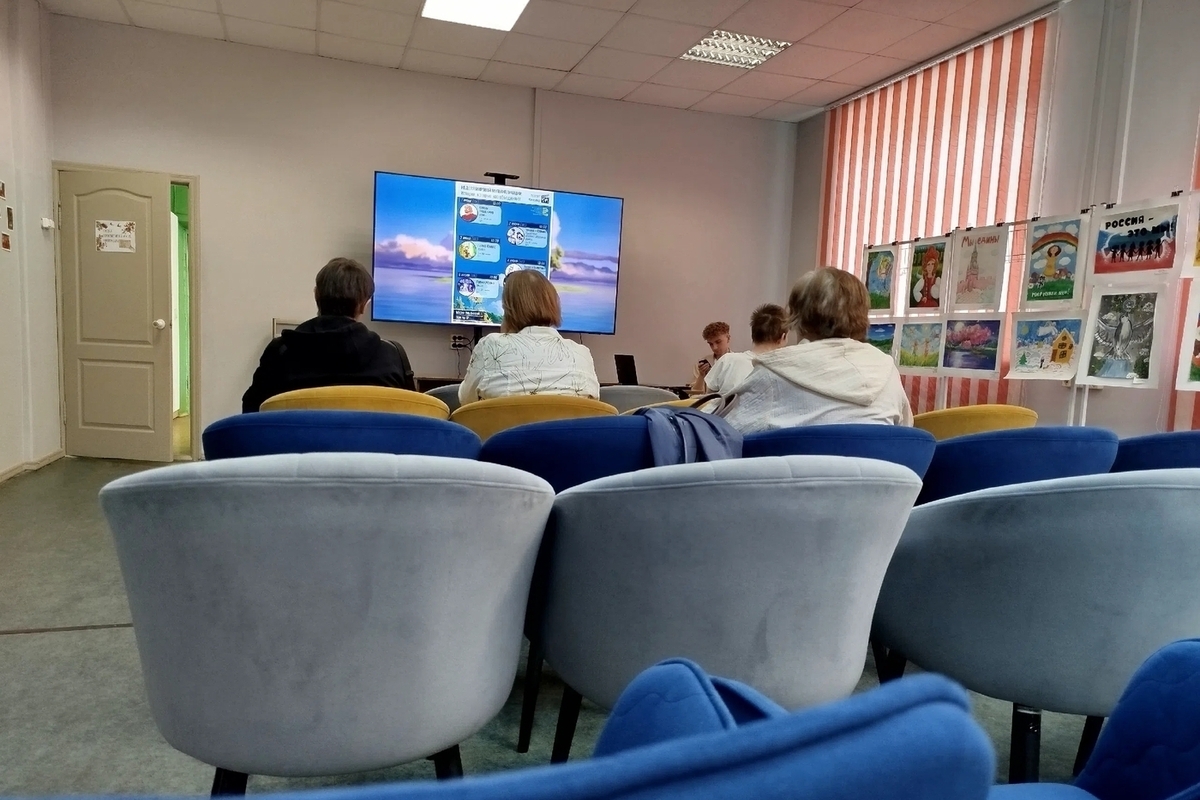 Вологжан приглашают обсудить фильм «Двое в одной жизни, не считая собаки» (16+)
