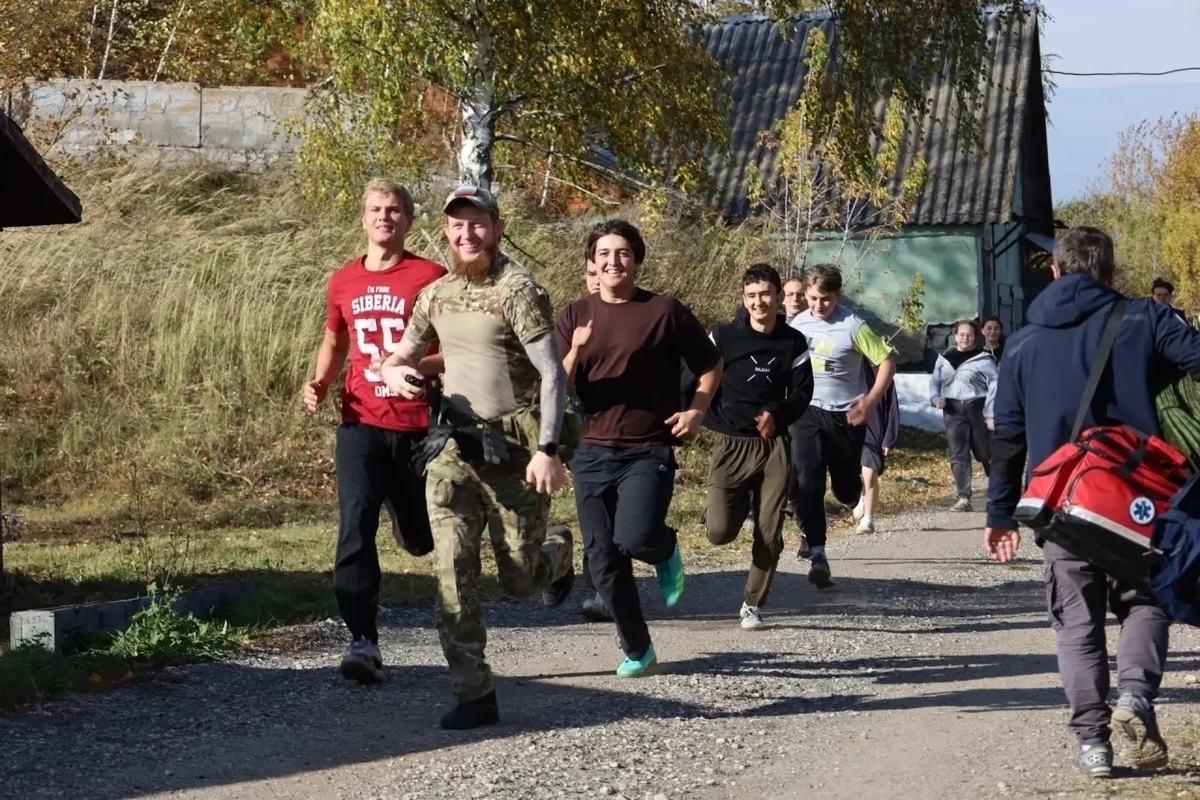 Военно-патриотическая игра «Памяти павших во имя живых» охватила Новомосковск