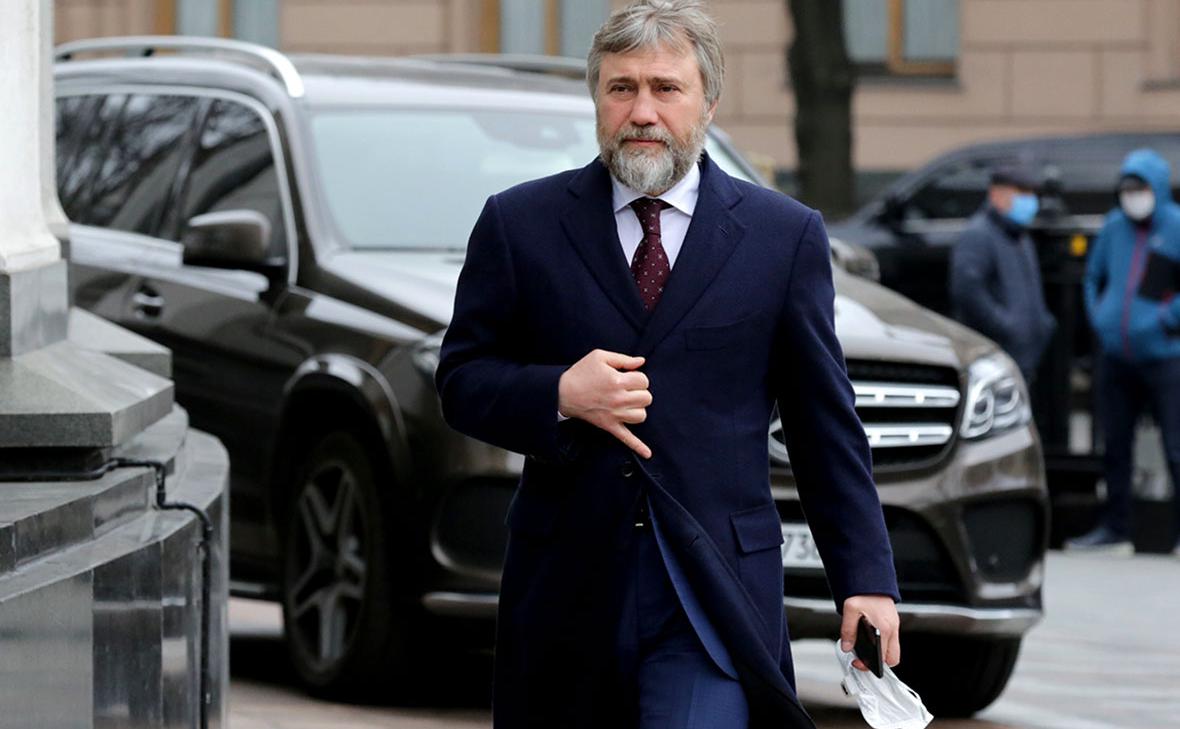 Украинский миллиардер призвал Зеленского передать власть Раде