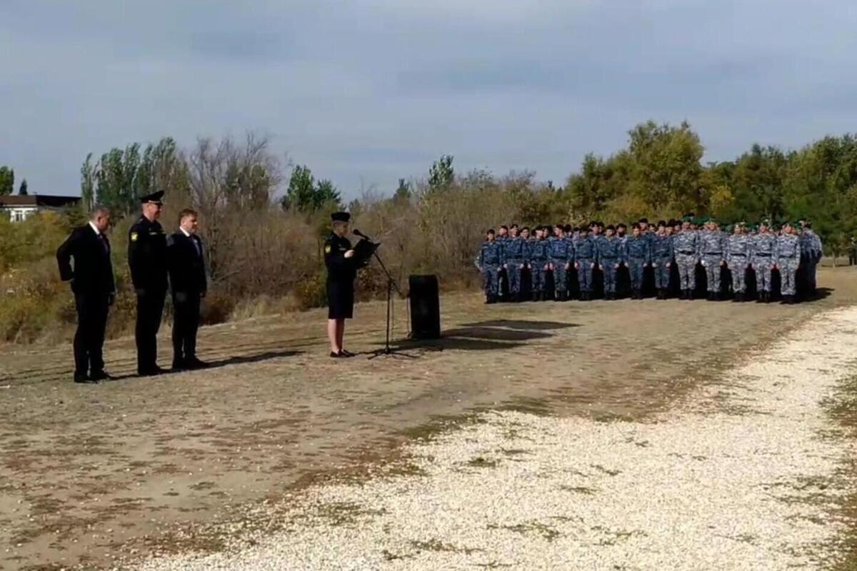 В Волгограде замдиректора ФССП РФ произвел «Выстрел Памяти» с Мамаева кургана