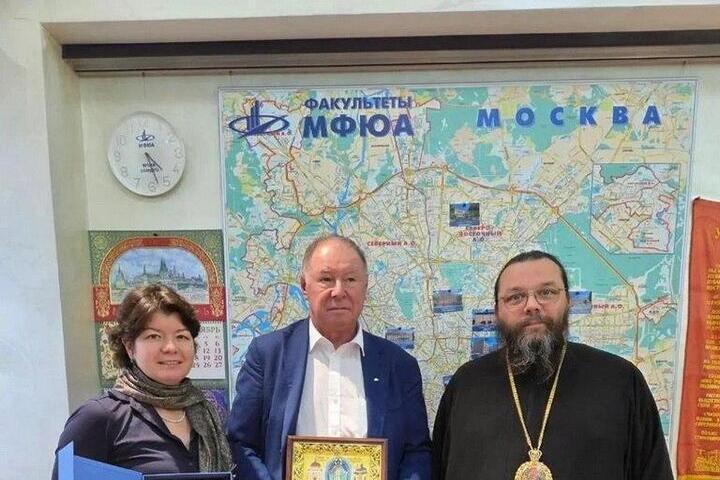 Митрополит Матфей обсудил с ректорами вузов развитие молодёжных паломнических поездок