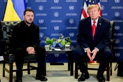 «Он хочет создавать проблемы миру». Трамп выразил недовольство Зеленским и призвал украинцев выбрать нового лидера