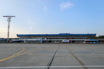 Стала известна судьба пассажиров экстренно севшего в Красноярске самолета