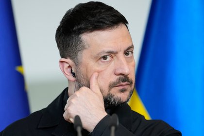 Зеленского призвали перестать ждать помощи от Европы