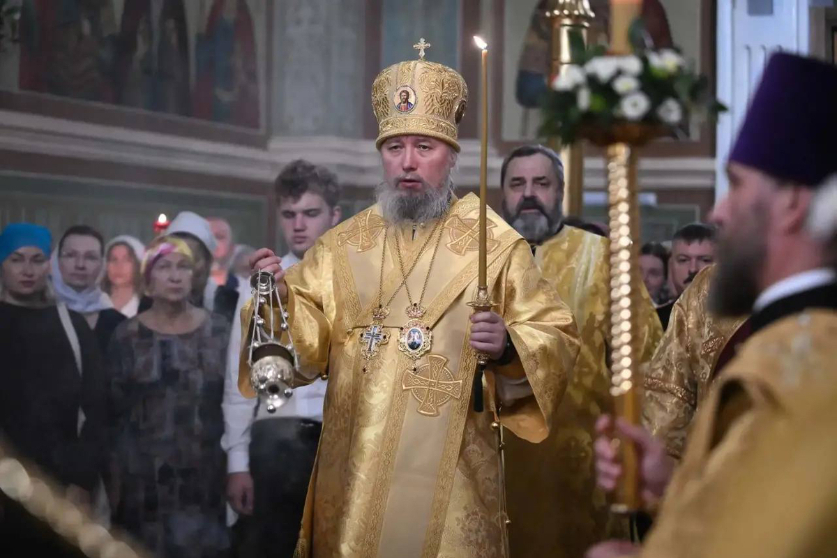 В Сочи отмечают 135 лет со дня освящения собора Архистратига Михаила