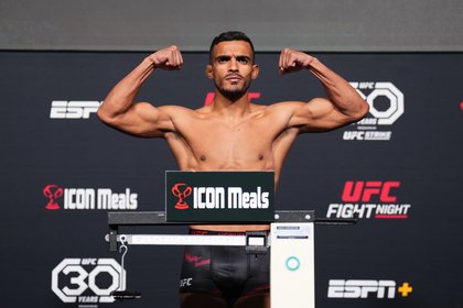 Трое бойцов оштрафованы после взвешивания на UFC Vegas 122