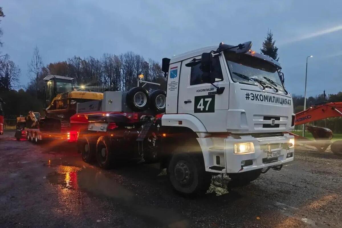 Во Всеволожском районе эконадзор эвакуировал еще один экскаватор-нарушитель
