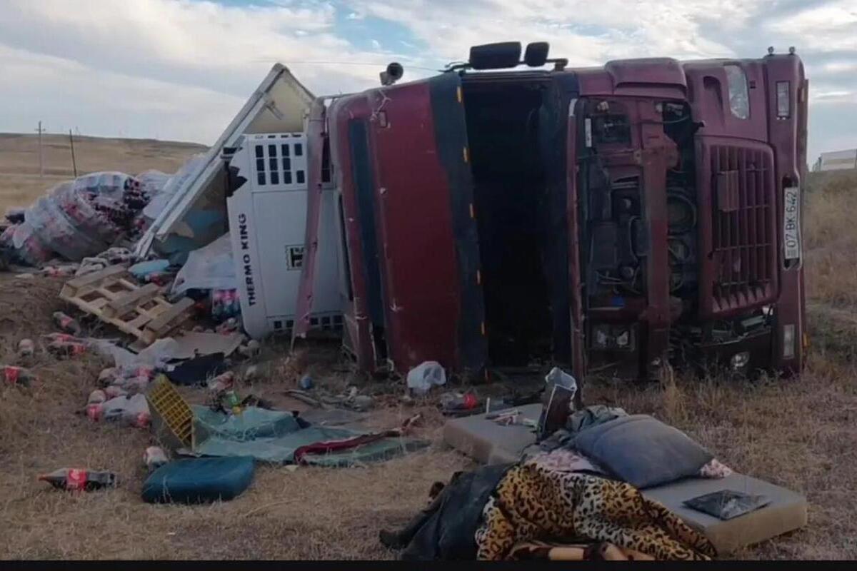 В Калмыкии в дорожной аварии погиб мужчина