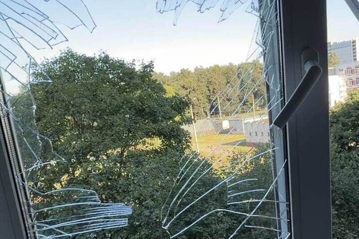 Ковальчук показал последствия удара ВСУ по дому в Брянске