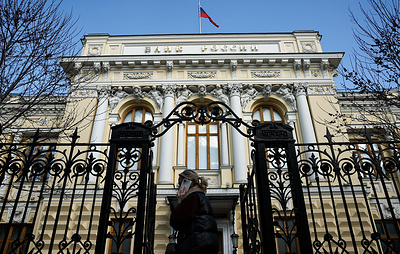 В ЦБ назвали три рабочих сценария выгодного использования цифрового рубля