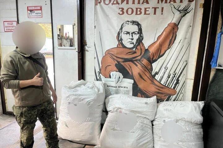 Военнослужащие из Бурятии с риском для жизни доставили гуманитарный груз в Мариуполь