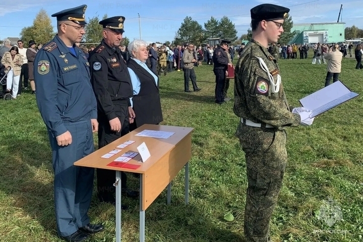 Детчинские первокурсники стали кадетами