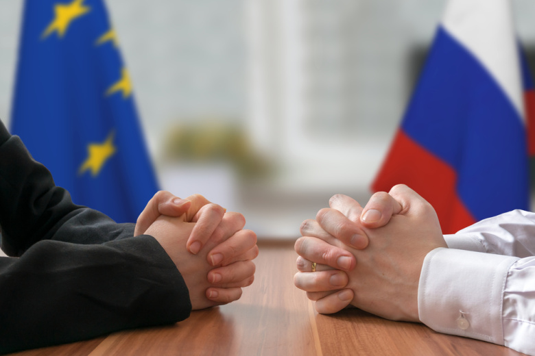 ЕС ввел санкции против трех российских заводов