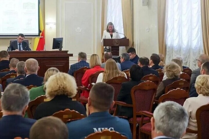 В мэрии Воронежа обсудили пожарную безопасность и ход муниципальных закупок