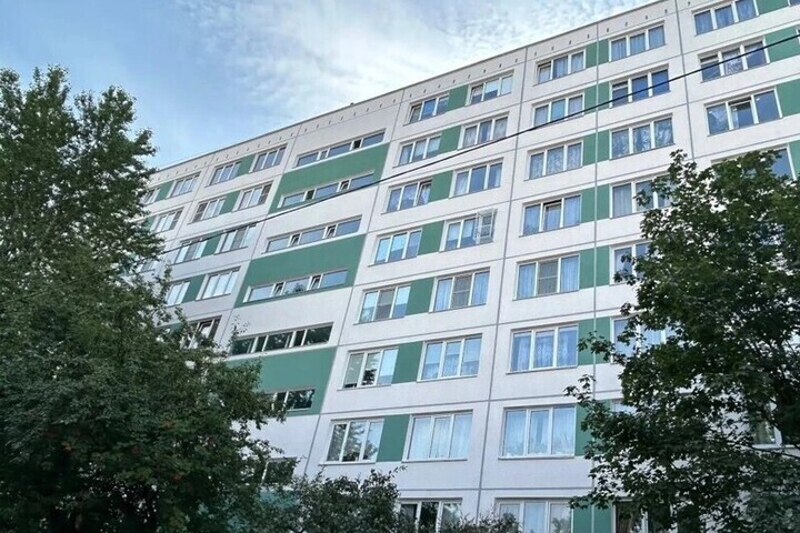 К концу 2026 на почти 100 «панелек» вернутся нежные зеленые и персиковые цвета