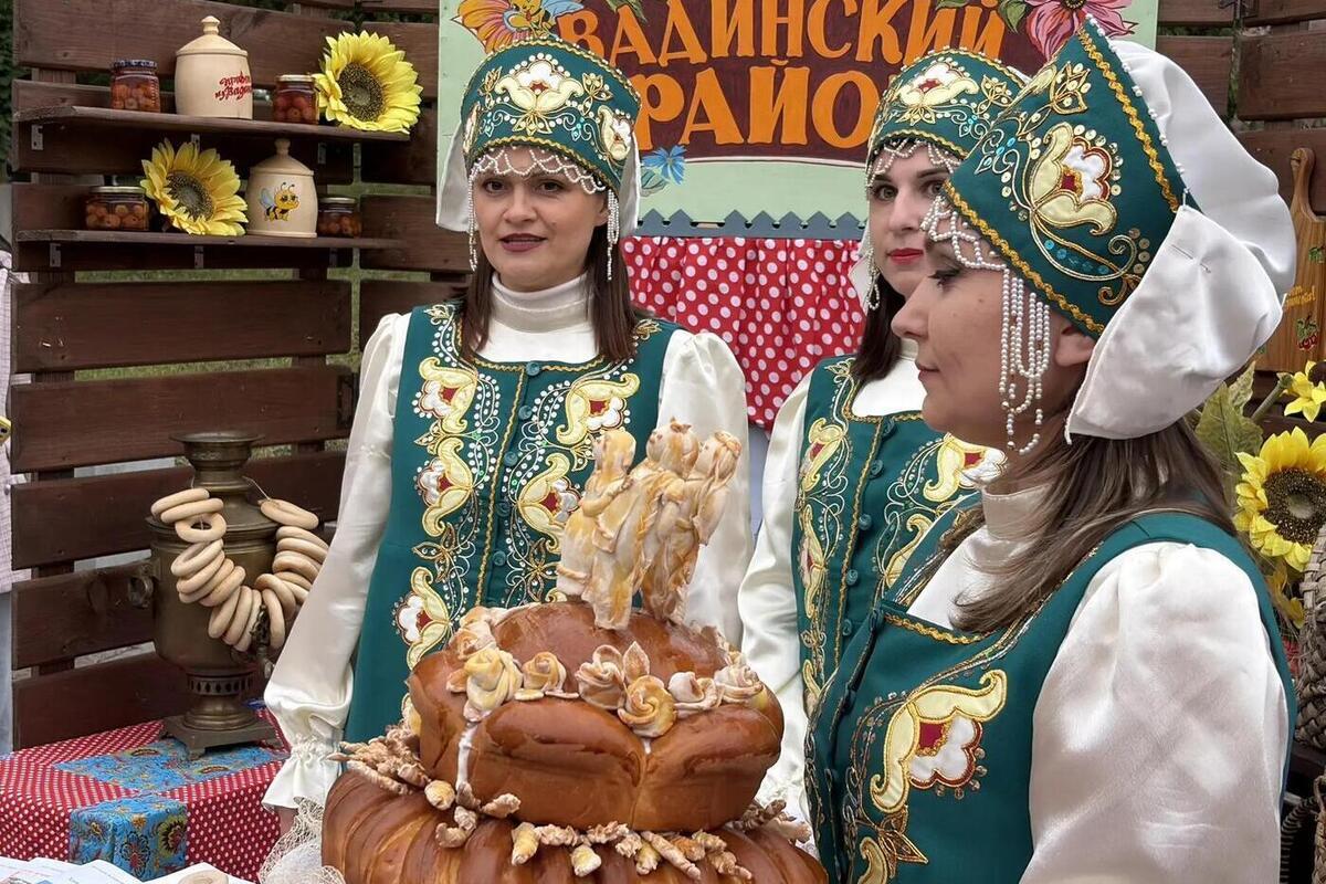 Лучший пирог Сурского края выбрали на празднике «Пензенский Спас»