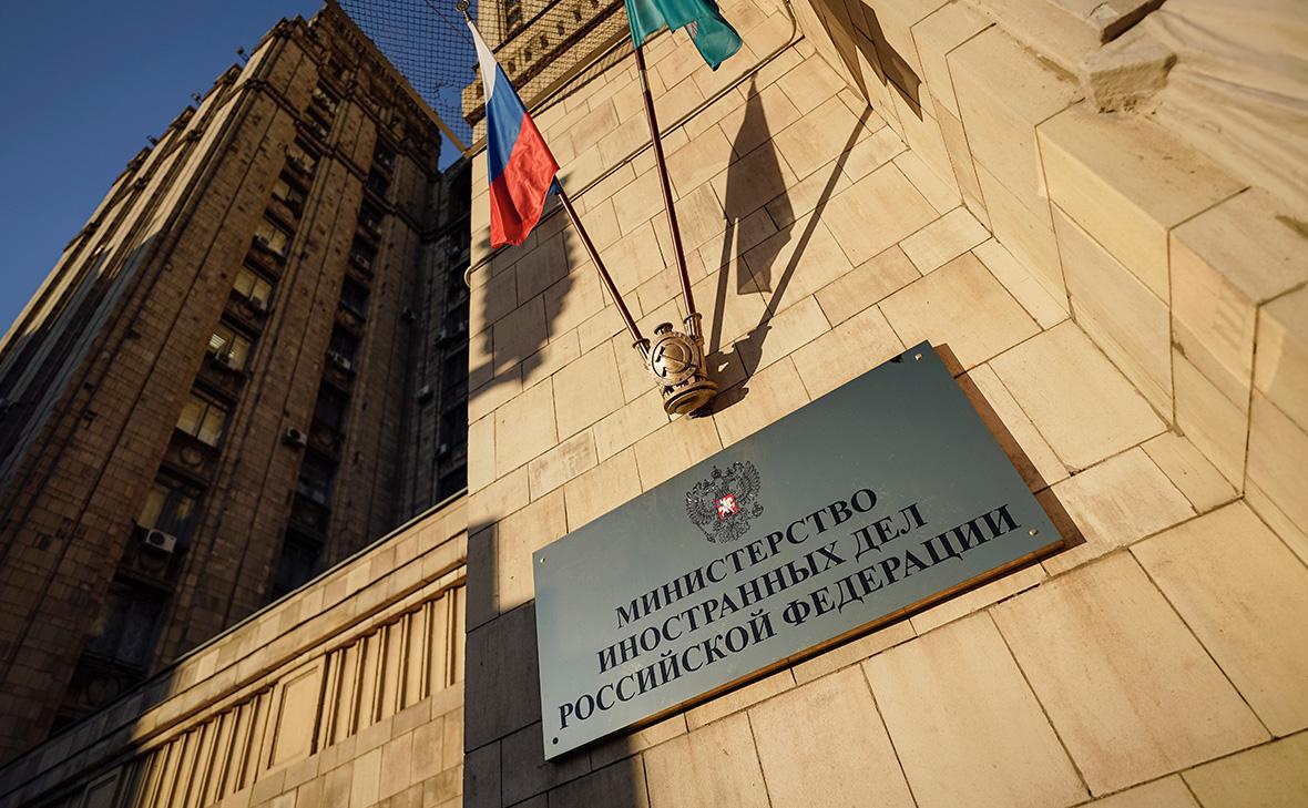 В МИДе оценили влияние поставок оружия Киеву на ход спецоперации