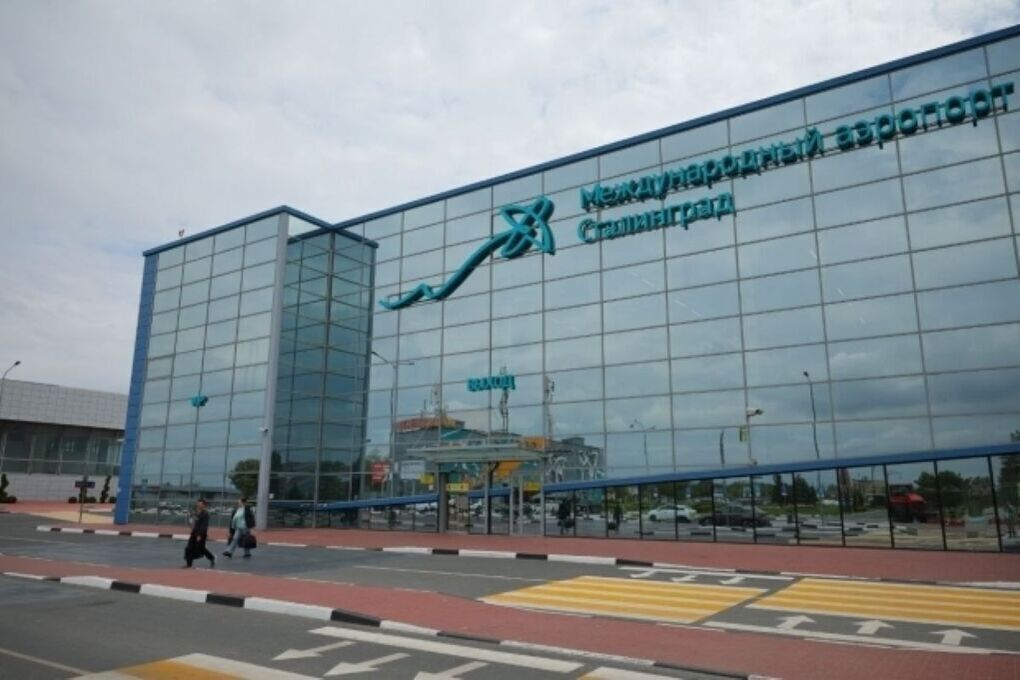 Аэропорт Волгограда снял ограничения на полеты утром 14 октября