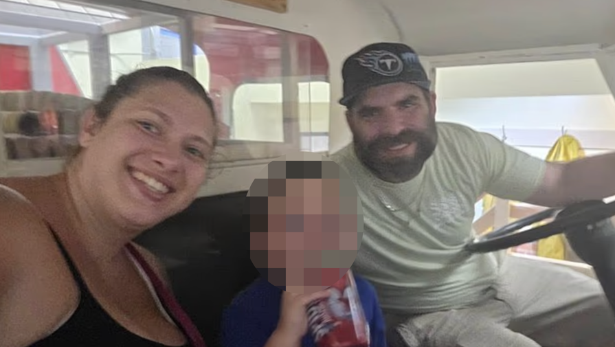 Женщина расправилась с мужем и трехлетним сыном во время отдыха в курортном отеле