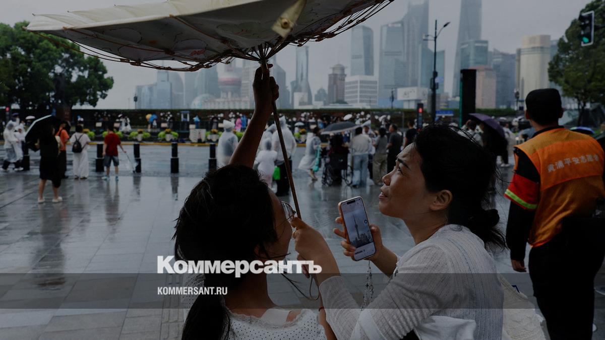 В Китае эвакуировали миллион человек из-за тайфуна «Дельфин»