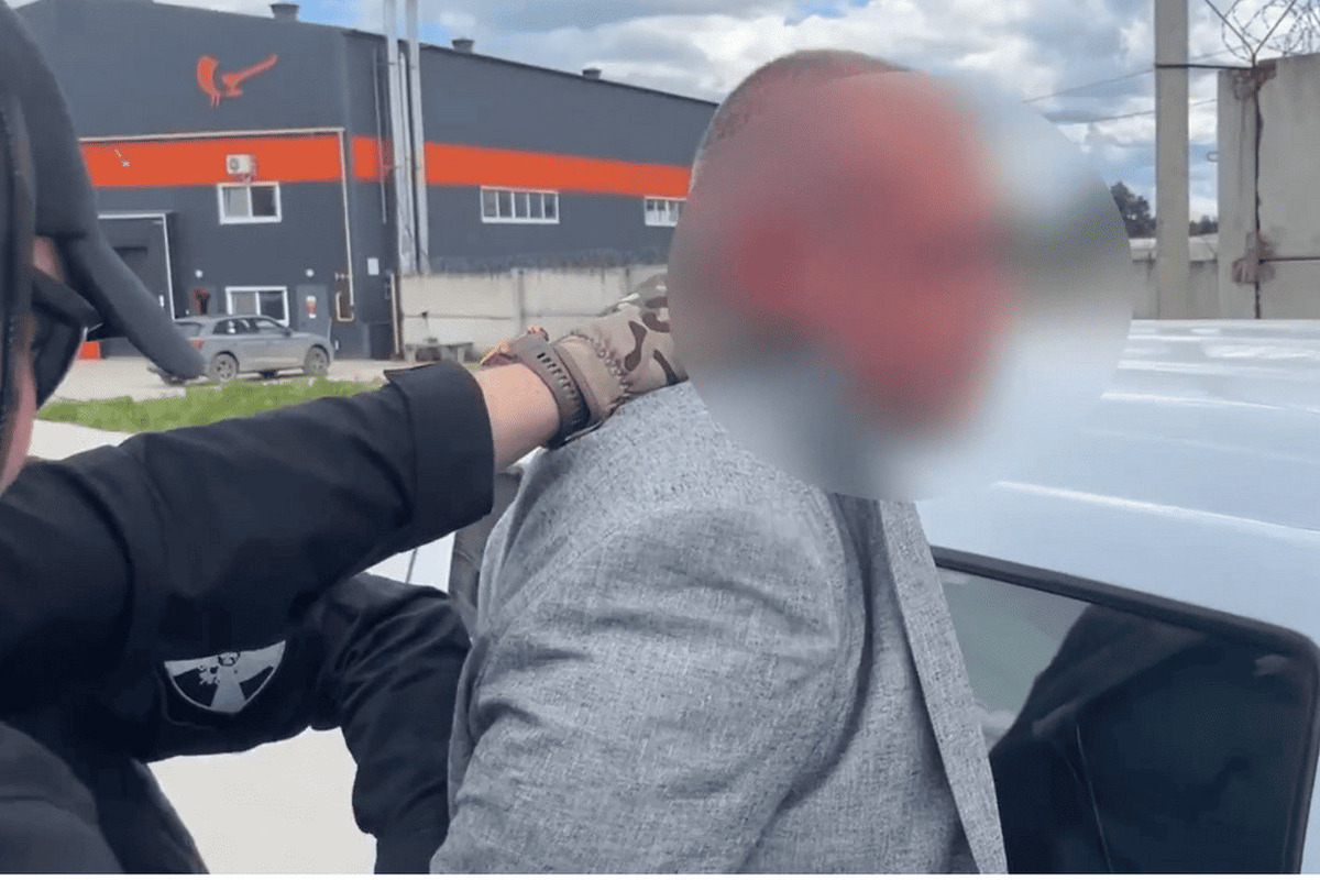 Экс-чиновник ресурсного предприятия Йошкар-Олы пойдет под суд за взятки
