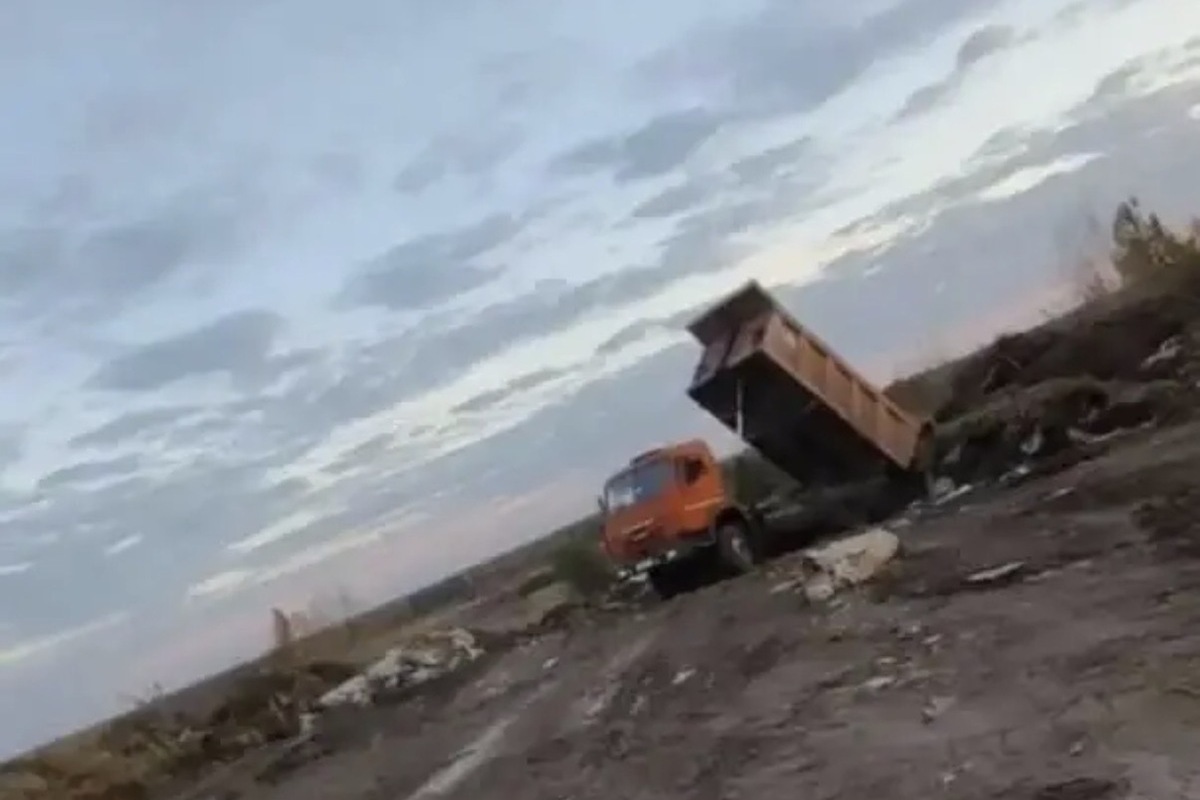 В Тамбовском округе полицейские нашли незаконную свалку мусора