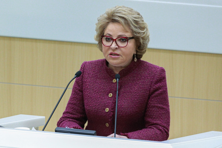 Матвиенко призвала приостановить лицензирование вузов