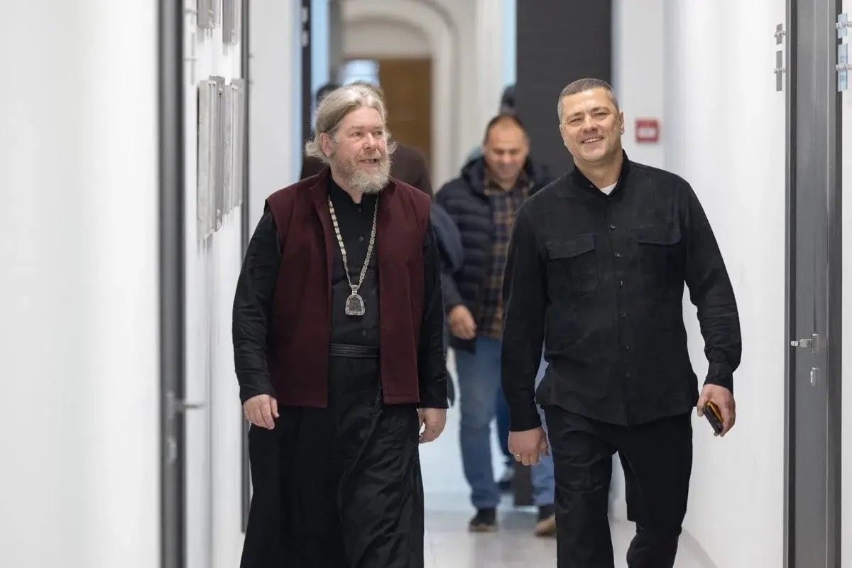 Михаил Ведерников обсудил с владыкой Тихоном развитие Печор и итоги фестиваля «Архондарик»