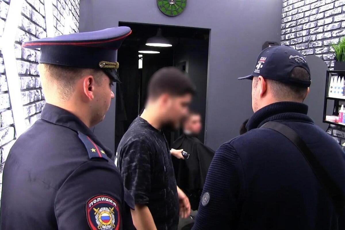 В Астрахани иностранец пытался выдать себя за россиянина