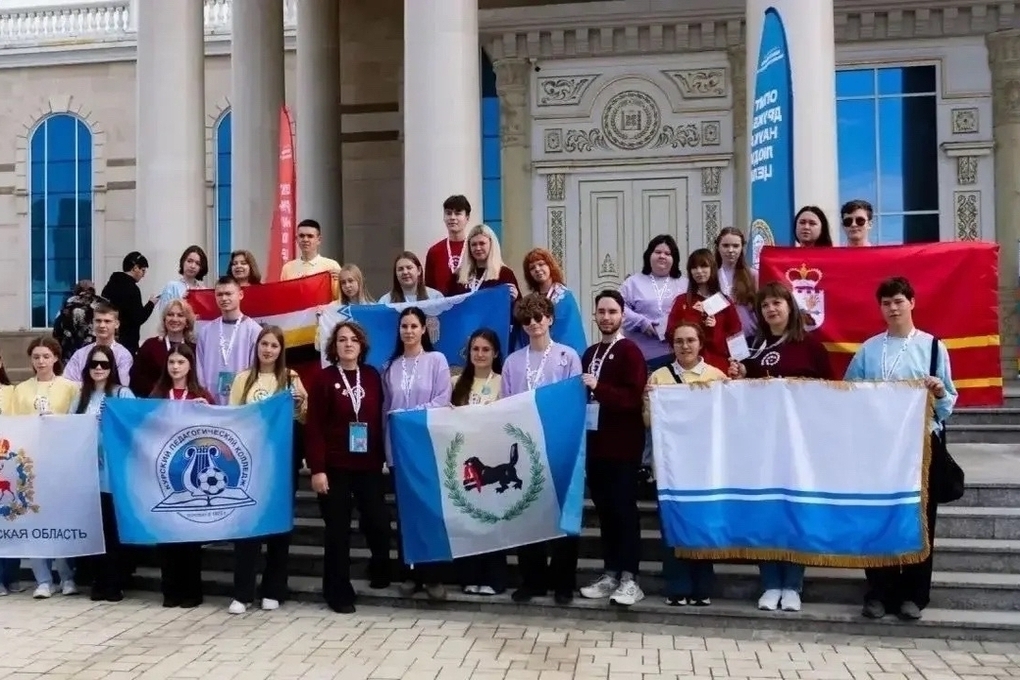 С V Молодёжного слёта Амбассадоров «Профессионалитета» смоляне привезли новые решения для популяризации рабочих профессий