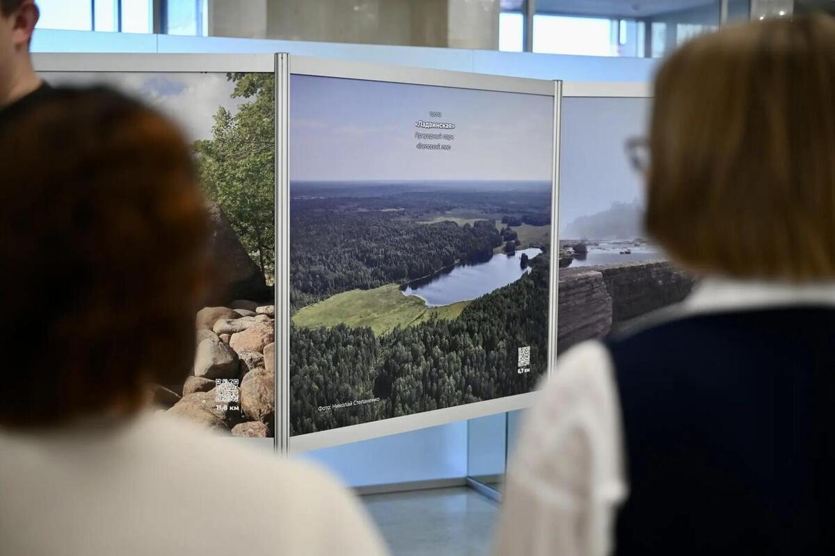 Фотовыставка с видами заповедных зон будет путешествовать по городам Ленобласти