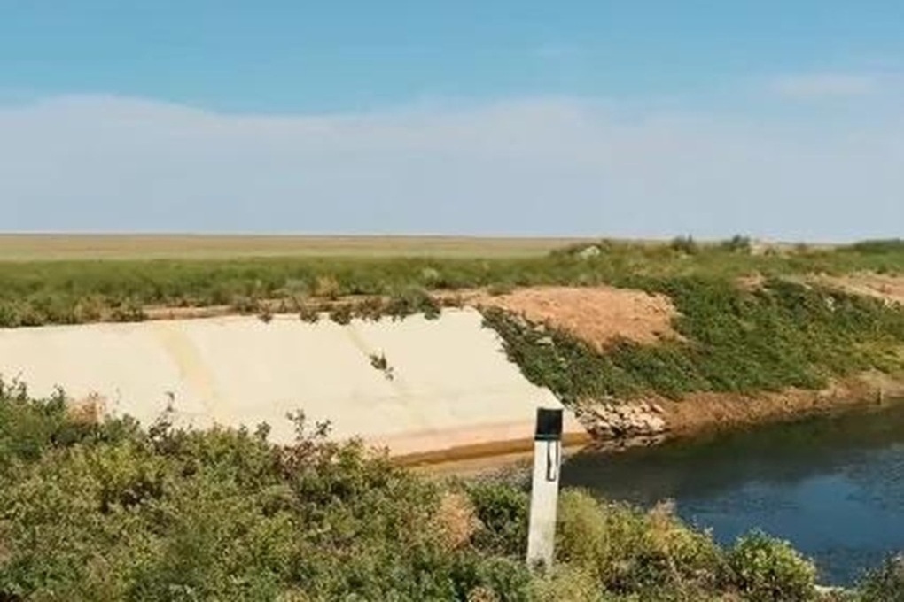 В Калмыкии продолжается заготовка сена