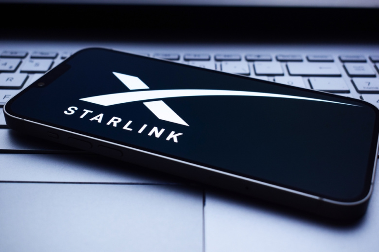 Глава SpaceX высказался о применении Starlink на Украине