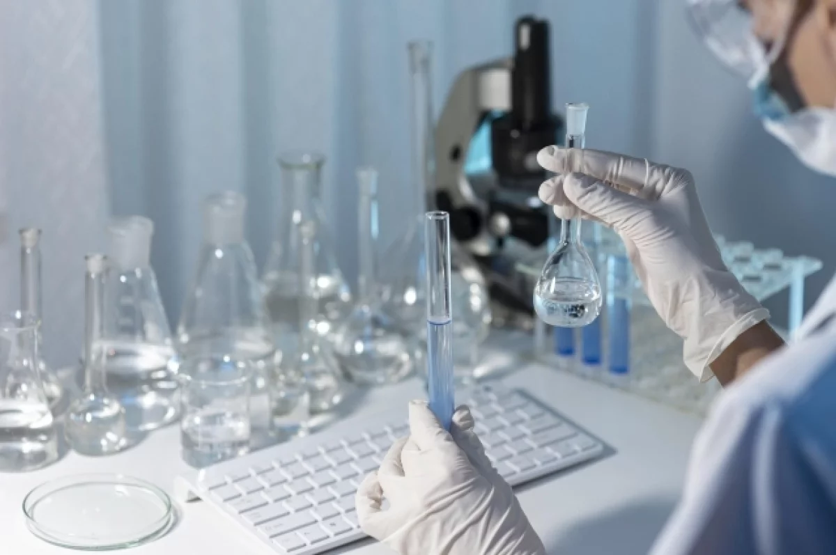 Science: опасную бактерию Candida auris обнаружили в волосяных фолликулах