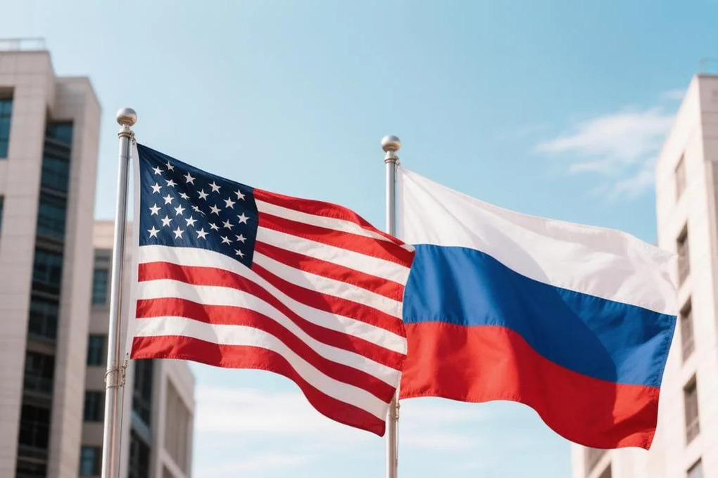 “Из России с любовью”: глава ФБР поставил точку в слухах о визите