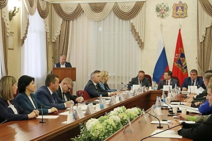 В Брянской области учредят День семей защитников Отечества
