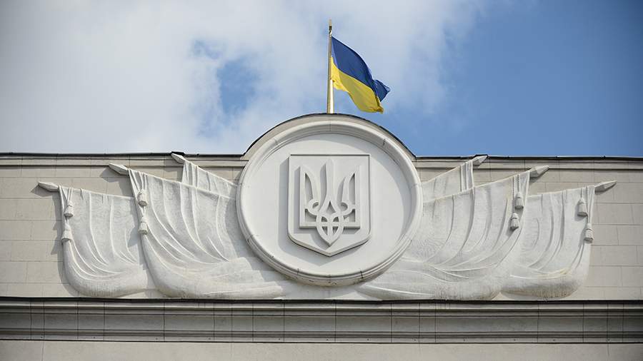 Власти Украины начали вывоз имущества и документов из Краматорска в Закарпатье