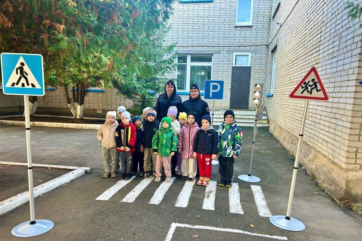 Нижнеломовские инспекторы провели день безопасности в детсаду