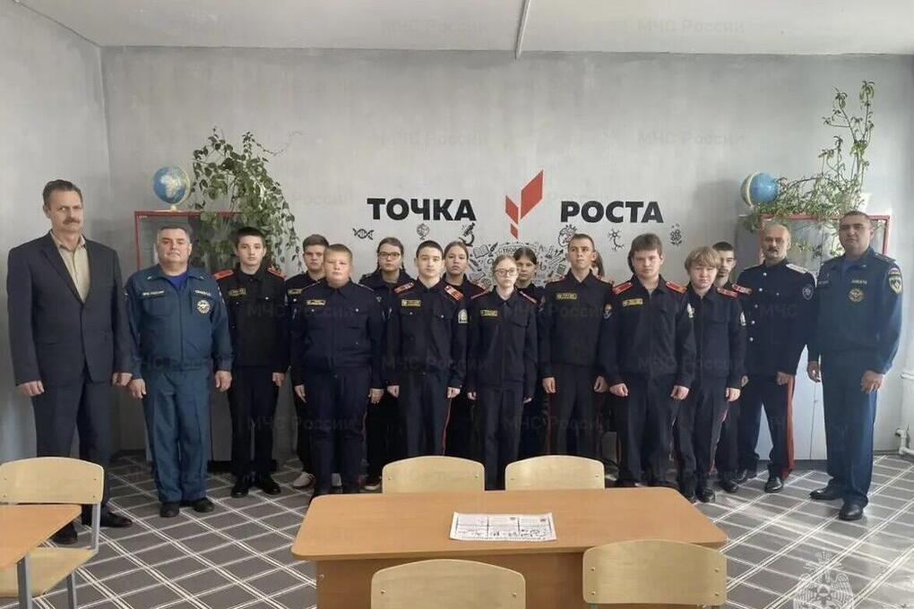Спасатели МЧС провели уроки для пензенских детей