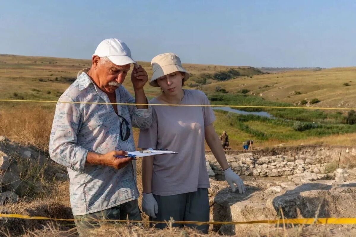 Сотрудники Мелитопольского краеведческого музея приняли участие в ведущих археологических проектах России