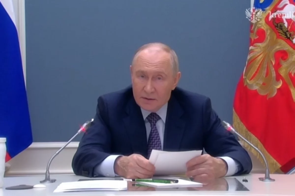 Путин: Россия будет отвечать Киеву на удары по НПЗ и энергообъектам